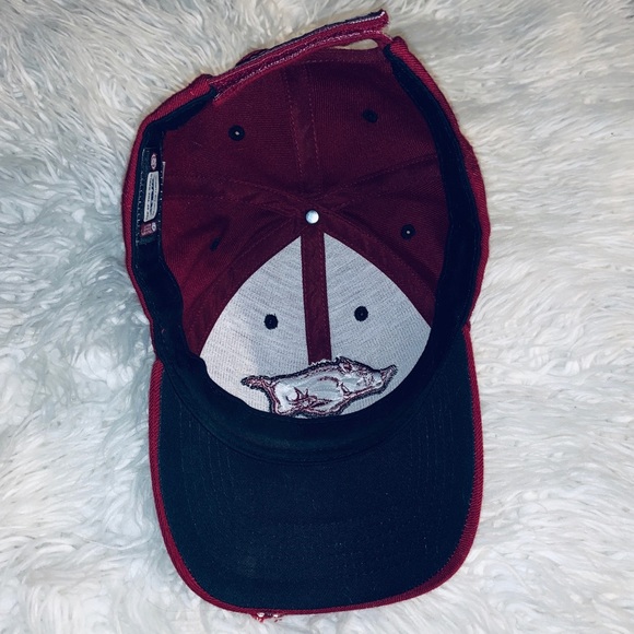 ✨Custom Made Arkansas Razorbacks Hat✨ - Picture 6 of 6